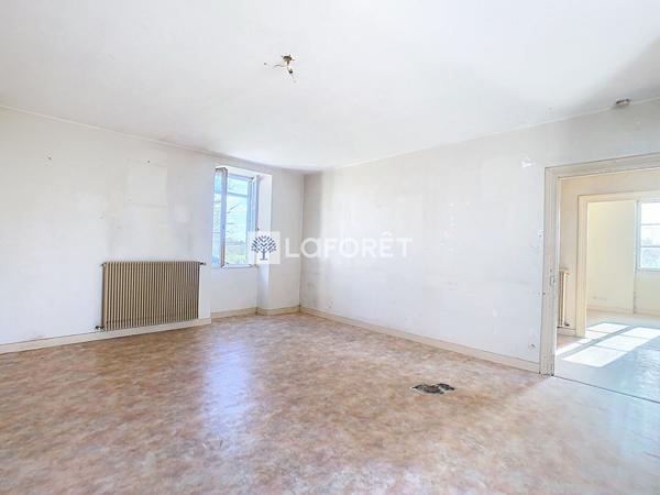 Achat maison Gourgé - 5 pièce(s) - 108 m² - 75 000 €