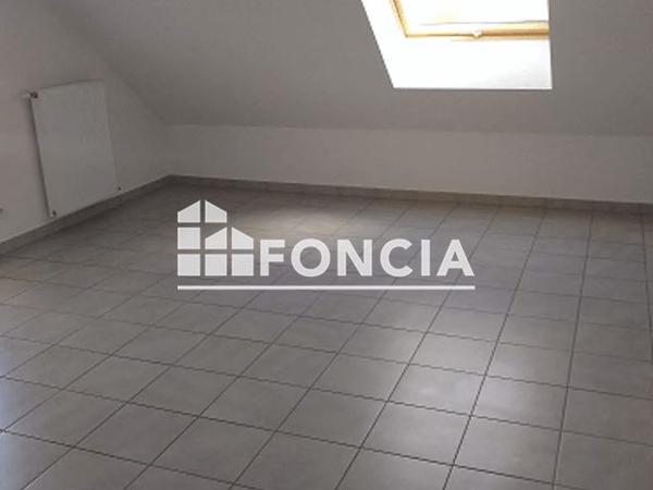 Location Appartement 4 pièces 103 m² - 4-4A RUE DU VERGER Wintzenheim 68920