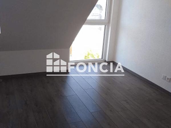 Location Appartement 4 pièces 103 m² - 4-4A RUE DU VERGER Wintzenheim 68920