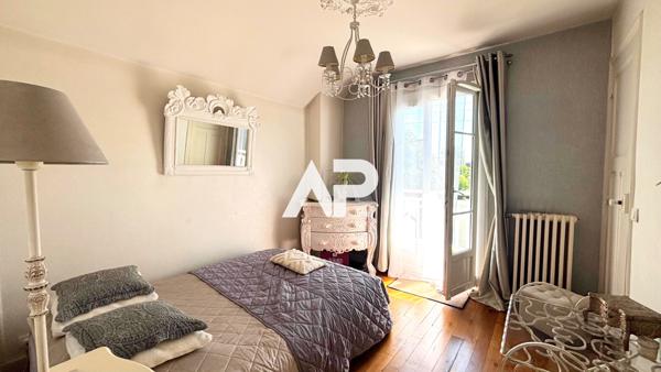 Maison Montmorency 10 pièces 225.43 m2 €843 000 ** - Référence 1642