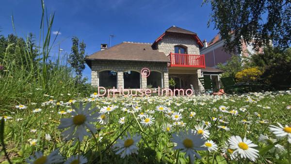 Maison à vendre 6 pièces de 206 m²