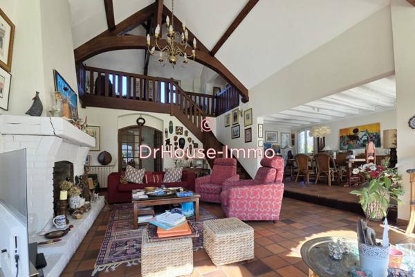 Maison à vendre 6 pièces de 206 m²