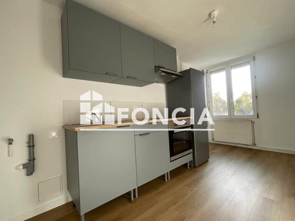 Location Appartement 3 pièces 59.99 m² - 217 RUE DU MARECHAL LYAUTEY Toul 54200