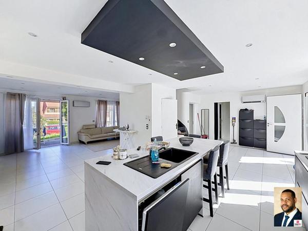 Maison Yerres 6 pièce(s) 120 m2 totalement rénovée