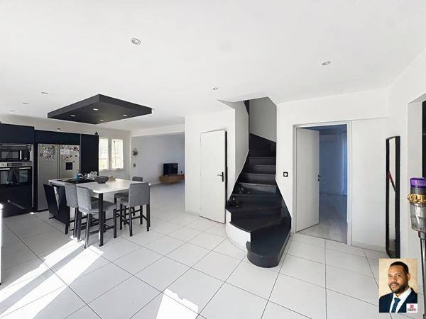 Maison Yerres 6 pièce(s) 120 m2 totalement rénovée