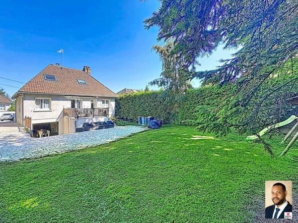 Maison Yerres 6 pièce(s) 120 m2 totalement rénovée