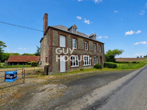 MAISON À VENDRE DE 4 PIÈCES DE 173,00 M²