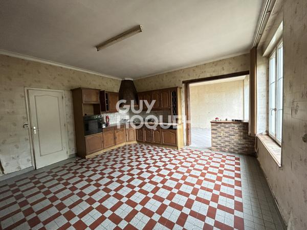 MAISON À VENDRE DE 4 PIÈCES DE 173,00 M²