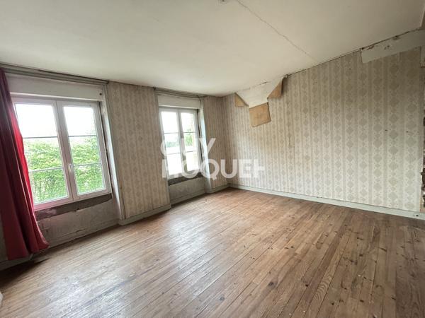 MAISON À VENDRE DE 4 PIÈCES DE 173,00 M²