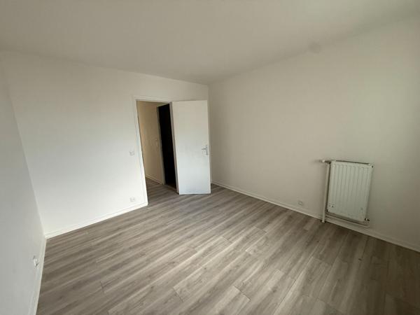 Appartement Epinay Sur Seine 3 pièce(s) 60.68 m2
