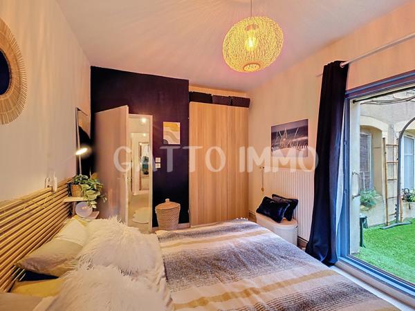 Metz (57000) SOUS OFFRE D'ACHAT // METZ CENTRE PROCHE PLACE D'ARMES // MAGNIFIQUE T3 70M² // LUMINEUX // TERRASSE 15M²