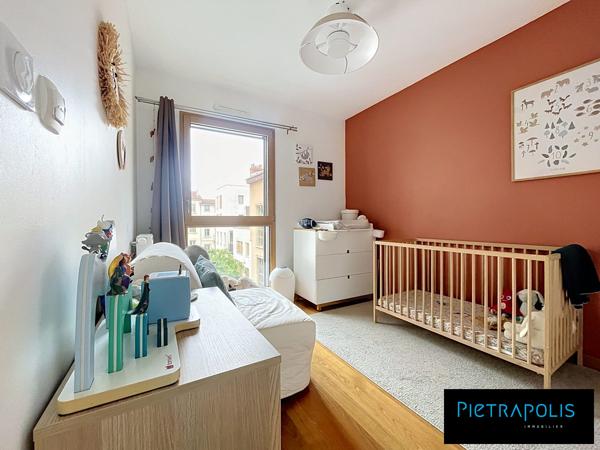 APPARTEMENT T3 AVEC GARAGE