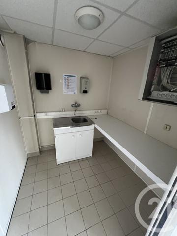 à vendre  950,66 m2 MORTEAU - 25