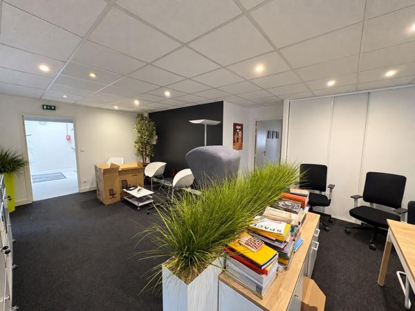 Bureaux à louer - 130 m2- Orléans