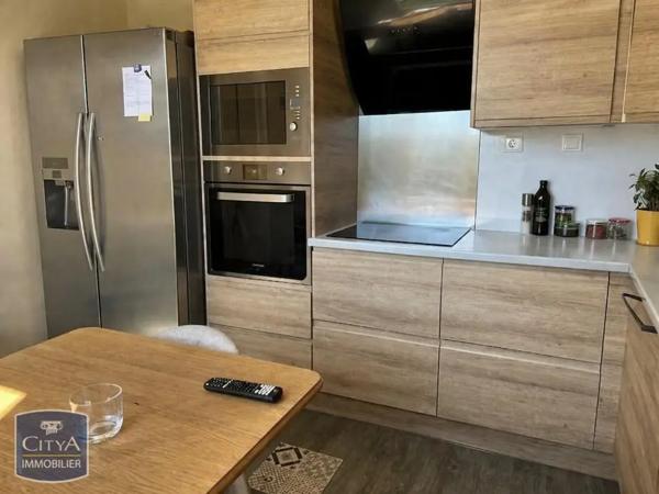 Maison à louer 5 pièces 160.74m² Saumur (49400)