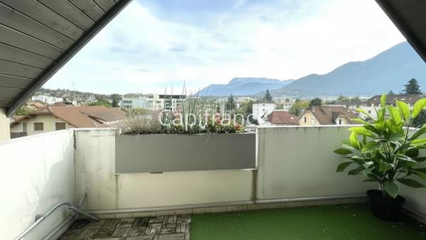 T3 DUPLEX EN DERNIER ÉTAGE – CLIMATISÉ – VUE MONTAGNES – ANNECY (74)