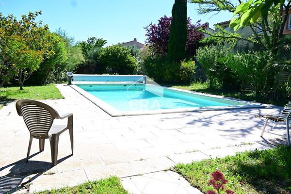 Maison Aubignan 6 pièce(s) 220m2