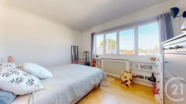 Appartement F3 à vendre  3 pièces - 61,14 m 2   NANTES  - 44