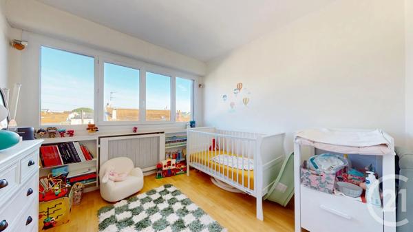 Appartement F3 à vendre  3 pièces - 61,14 m 2   NANTES  - 44