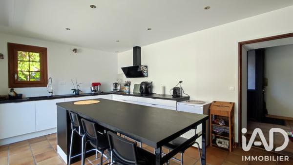 Maison à vendre 6 pièces 155,7 m² Tonnay-Charente