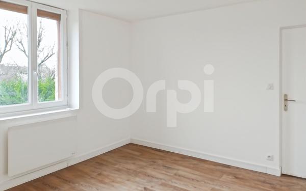 Maison à vendre    3 pièces • 67 m2 Le Plessis-Belleville