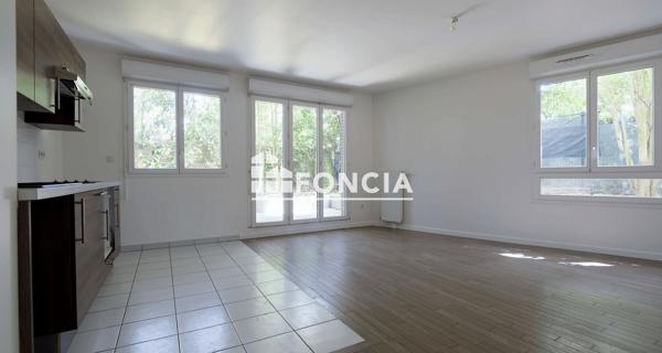 À vendre Appartement 3 pièces 62 m² - Corbeil-essonnes 91100