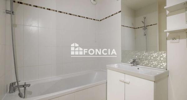 À vendre Appartement 3 pièces 62 m² - Corbeil-essonnes 91100