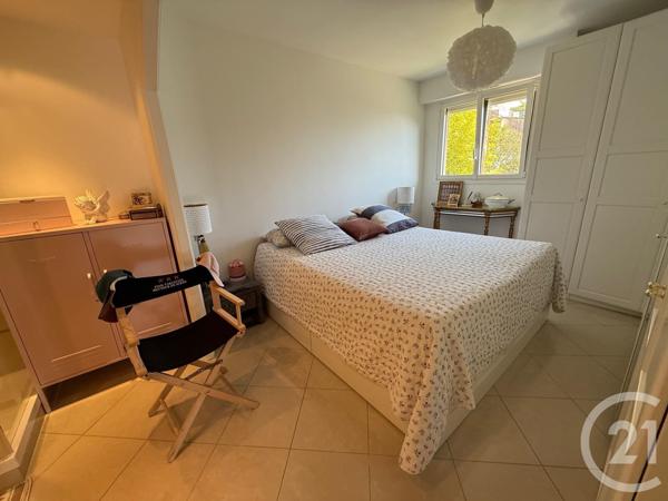 Appartement F3 Bis à vendre  4 pièces - 90 m2 ROQUEBRUNE CAP MARTIN - 06