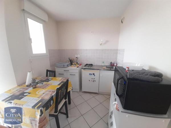 Appartement à louer 1 pièce 30.1m² Rodez (12000)