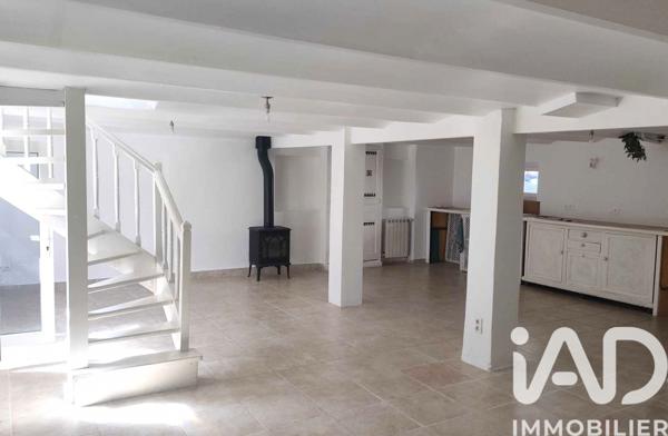 Maison à vendre 6 pièces 140 m² Nîmes