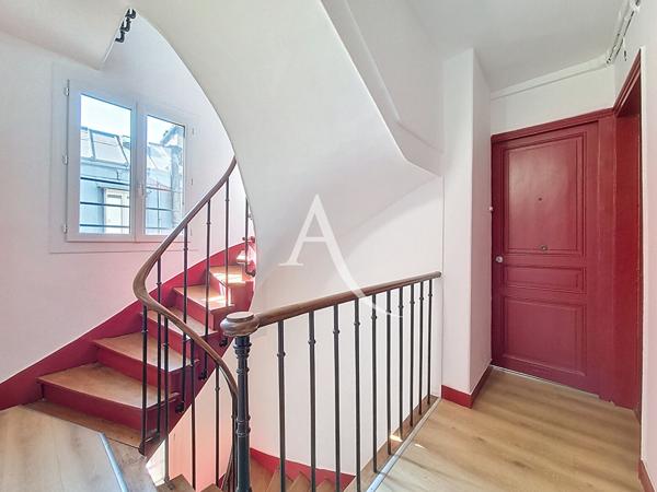 Charmante studette, près de la Place de la Nation