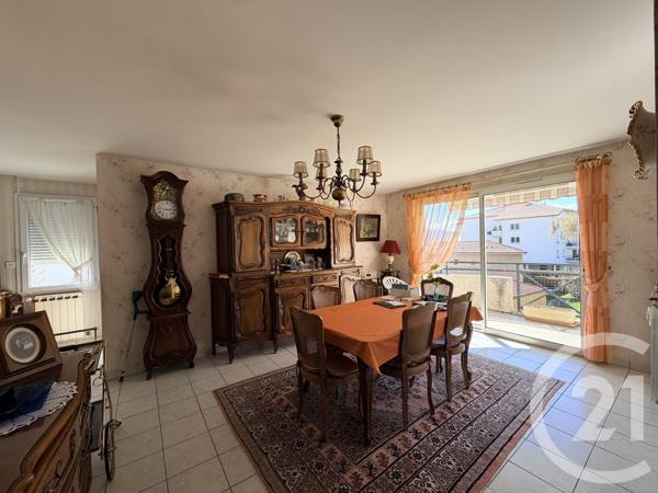 Appartement T3 à vendre  5 pièces - 84,60 m2 DAVEZIEUX - 07