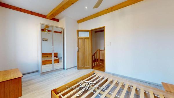 EN EXCLUSIVITE - 4 CHAMBRES - 2 SALLES D'EAU - 2 WC - COUR INTERIEURE  - RENOVATION COMPLÈTE