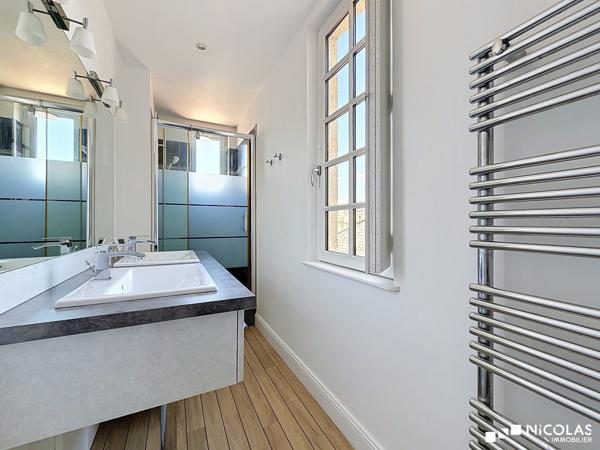 Bordeaux Hôtel de Ville – Appartement avec vue sur les jardins