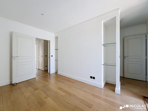Bordeaux Hôtel de Ville – Appartement avec vue sur les jardins