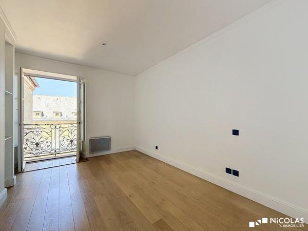 Bordeaux Hôtel de Ville – Appartement avec vue sur les jardins
