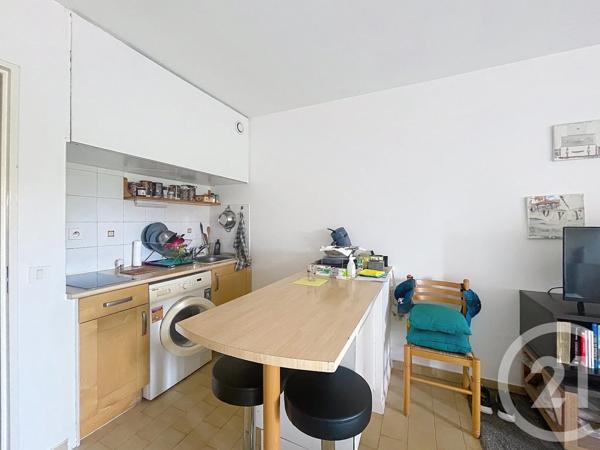 Appartement Studio à vendre  1 pièce - 22 m 2   VALLAURIS  - 06