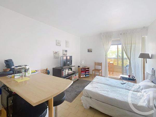 Appartement Studio à vendre  1 pièce - 22 m 2   VALLAURIS  - 06