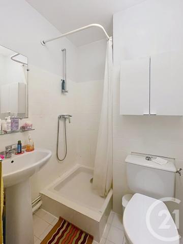 Appartement Studio à vendre  1 pièce - 22 m 2   VALLAURIS  - 06