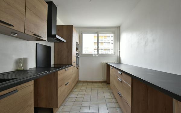 Appartement à louer    4 pièces • 74,58 m2 Oullins