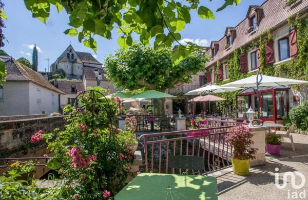 Hôtel-restaurant à vendre 1 200 m² Creysse