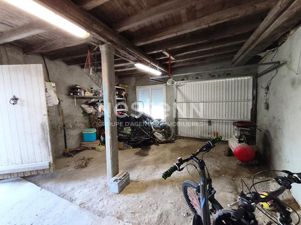 A vendre - Maison 111 m² + 60 m² à aménager - DPE C - Montilliers - D5986