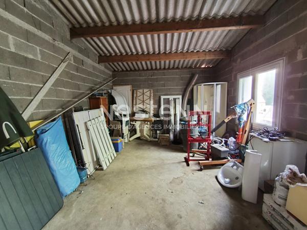 A vendre - Maison 111 m² + 60 m² à aménager - DPE C - Montilliers - D5986
