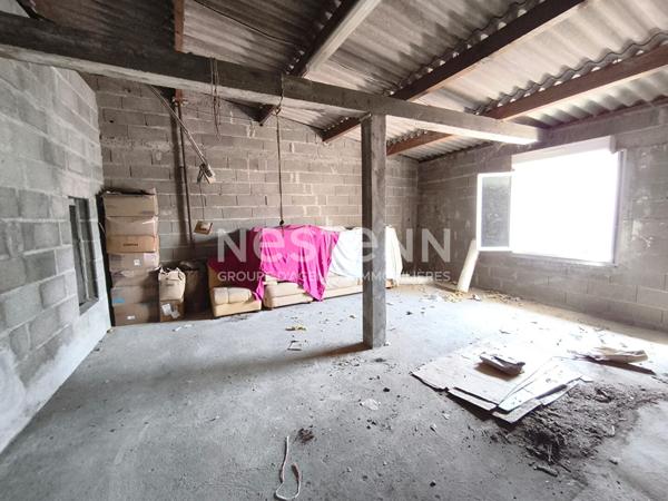 A vendre - Maison 111 m² + 60 m² à aménager - DPE C - Montilliers - D5986