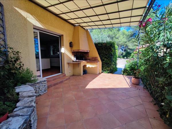 Maison à vendre |  Saint-Gély-du-Fesc |  9 pièces | 300 m²