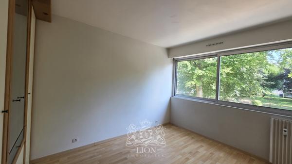 Appartement T2 vue verdoyante avec garage + Parking