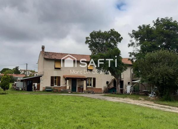 FERME A RENOVER. 5000 M2 TERRAIN. GROS POTENTIEL