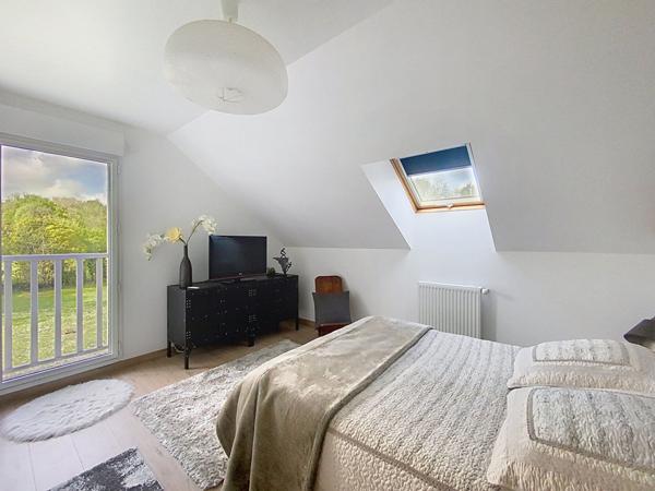 Ensemble immobilier de charme à Saint Ouen Les Vignes 200 m² hab sur 4620 m² de terrain