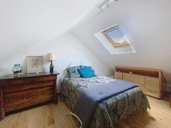 Ensemble immobilier de charme à Saint Ouen Les Vignes 200 m² hab sur 4620 m² de terrain