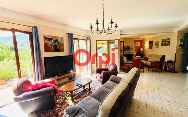Maison à vendre    5 pièces •  Prades